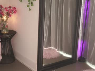 mysticxkitty's chat room