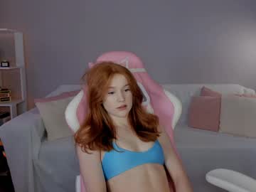 leahsthetics's chat room