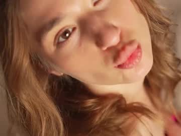 villanelle_l's chat room