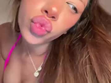 juliaabrooks's chat room