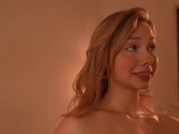 april_blush's chat room