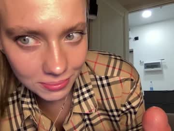 angel_from_sky's chat room