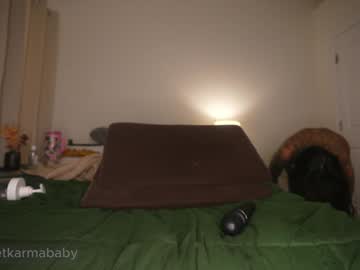 sweetkarmababy's chat room