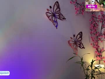 sweet_littleee's chat room