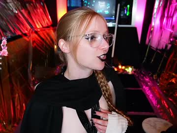 emmasky69's chat room