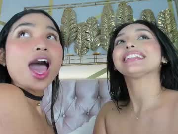 lia_myars's chat room