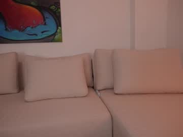 cutefacebigass's chat room