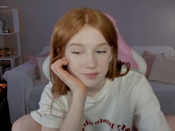 leahsthetics's chat room