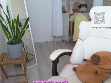 brilliantvictoria's chat room