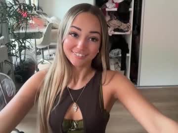 luvlivvyy's chat room