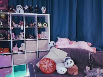 madnessalise's chat room