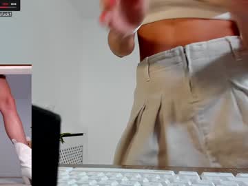 legswattitude's chat room
