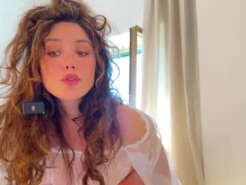 cleopatra_sinns's chat room