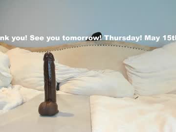 eatmygingersnapps's chat room