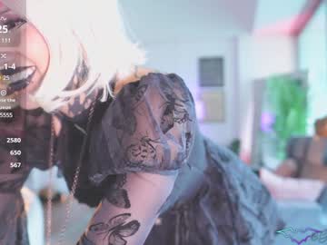 goth_dolll's chat room
