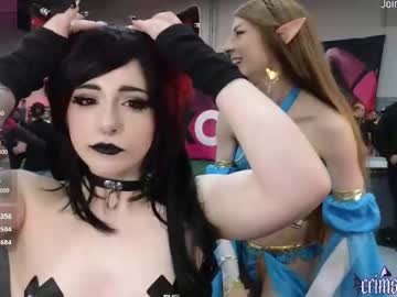 crimsonkitten's chat room