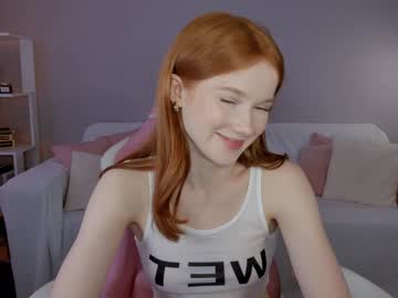 leahsthetics's chat room