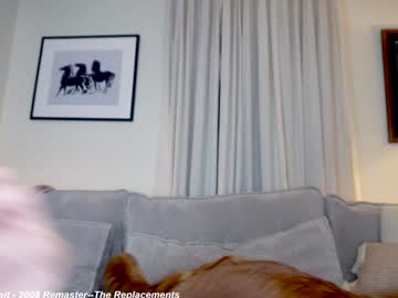 x_lily_x's chat room