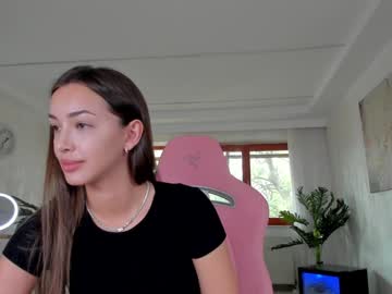 tiffanyhouston_'s chat room