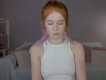 leahsthetics's chat room