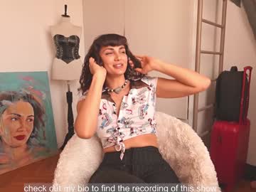 venus_in_jeans's chat room
