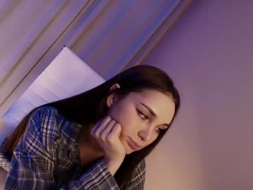 hollyextra's chat room