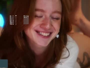 lizzy_blaze's chat room