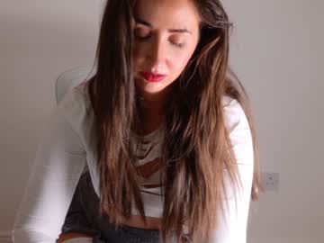 daddiesgirl69_'s chat room