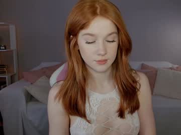 leahsthetics's chat room