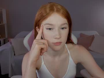 leahsthetics's chat room