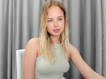 tenderness_18's chat room