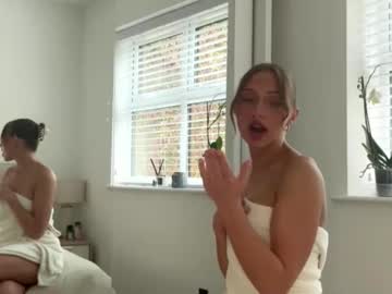 rosebella_'s chat room