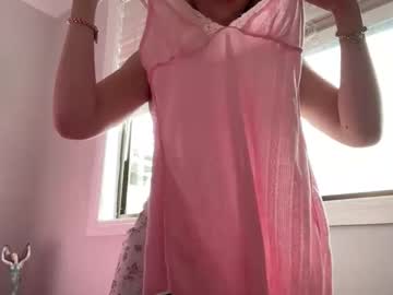 kittengirlxo's chat room