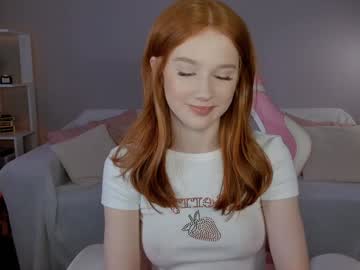 leahsthetics's chat room