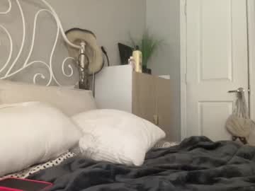 bellaxxboo's chat room