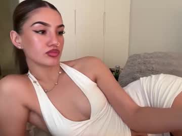 ava_delightt's chat room