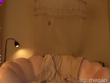 top_of_passion's chat room