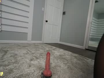 rosiebones's chat room