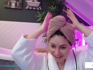 laurenbrite's chat room