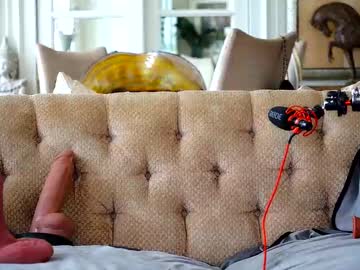 avalonnfoxx's chat room