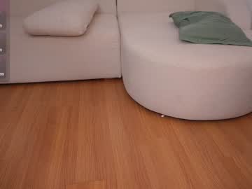 cutefacebigass's chat room