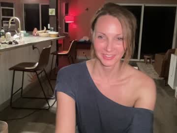 kaileeshy's chat room
