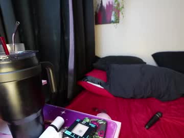 lilypixel's chat room