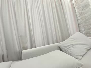 ehotlovea's chat room
