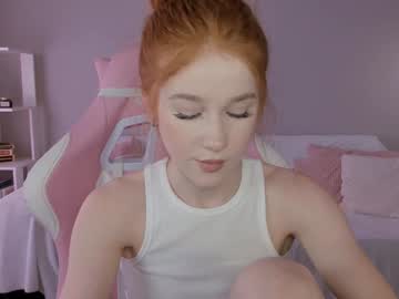 leahsthetics's chat room