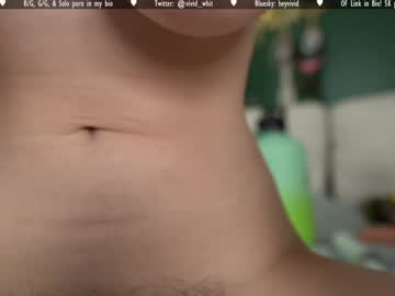 vivid_whit's chat room