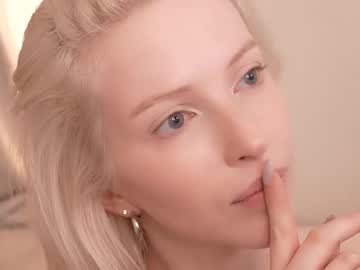 my_stella's chat room