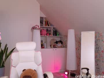 brilliantvictoria's chat room