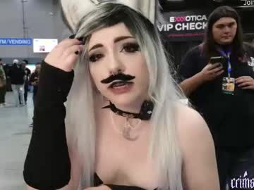 crimsonkitten's chat room