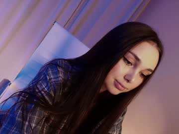 hollyextra's chat room